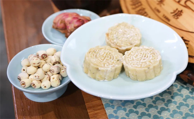 时食记大暑清心莲子糕