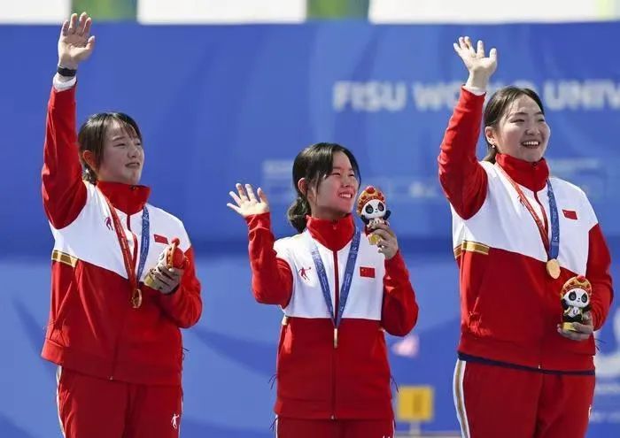 捷报再传!上海体育大学周丹琰、王黎敏在成都大运会夺金!_上观新闻