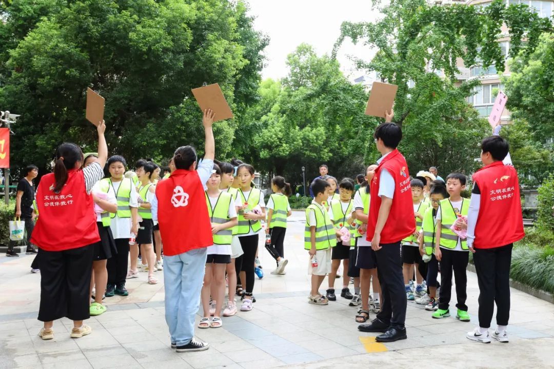  杨行镇“消防连万家，安全你我他”安全消防演练活动(图2)