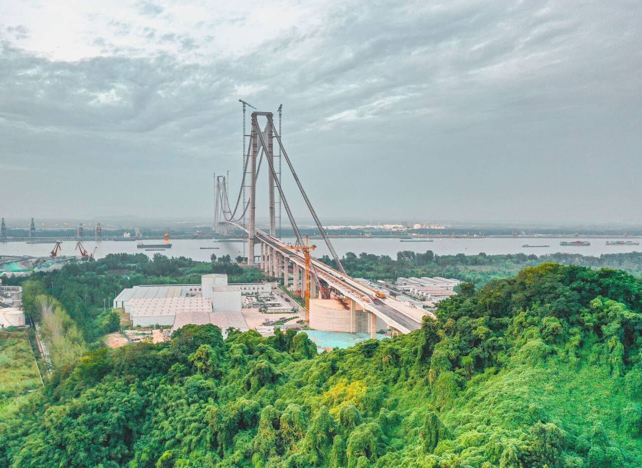 1760米一跨过江南京仙新路长江大桥合龙