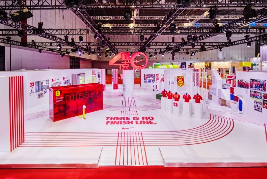全球首发耐克进博展台亮点纷呈进博会时刻