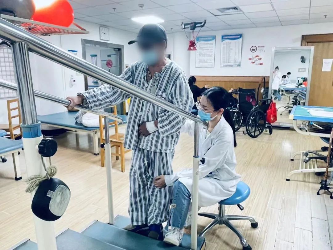 传统康复治疗技术,能为骨折患者提供从早期开始介入的全周期康复治疗