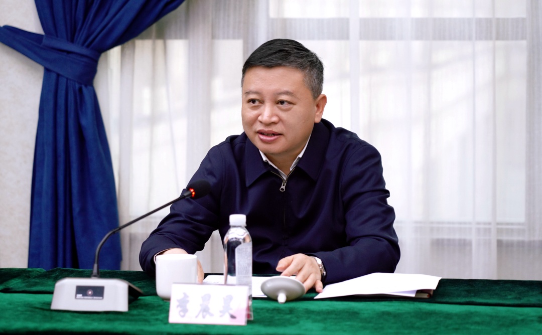 市生态环境保护督察办公室副主任,市生态环境局党组书记唐家富慰问上