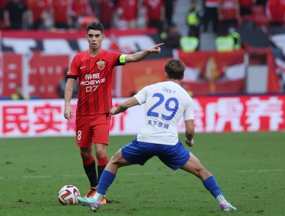 上海是冠军申城包揽2023赛季中超联赛足协杯赛冠军