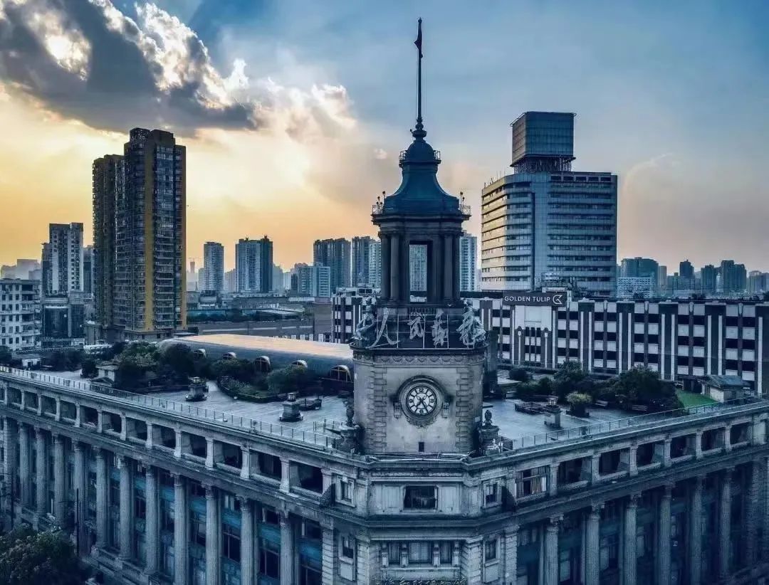 毗邻地铁站上海这座170余年历史老建筑最近备受关注