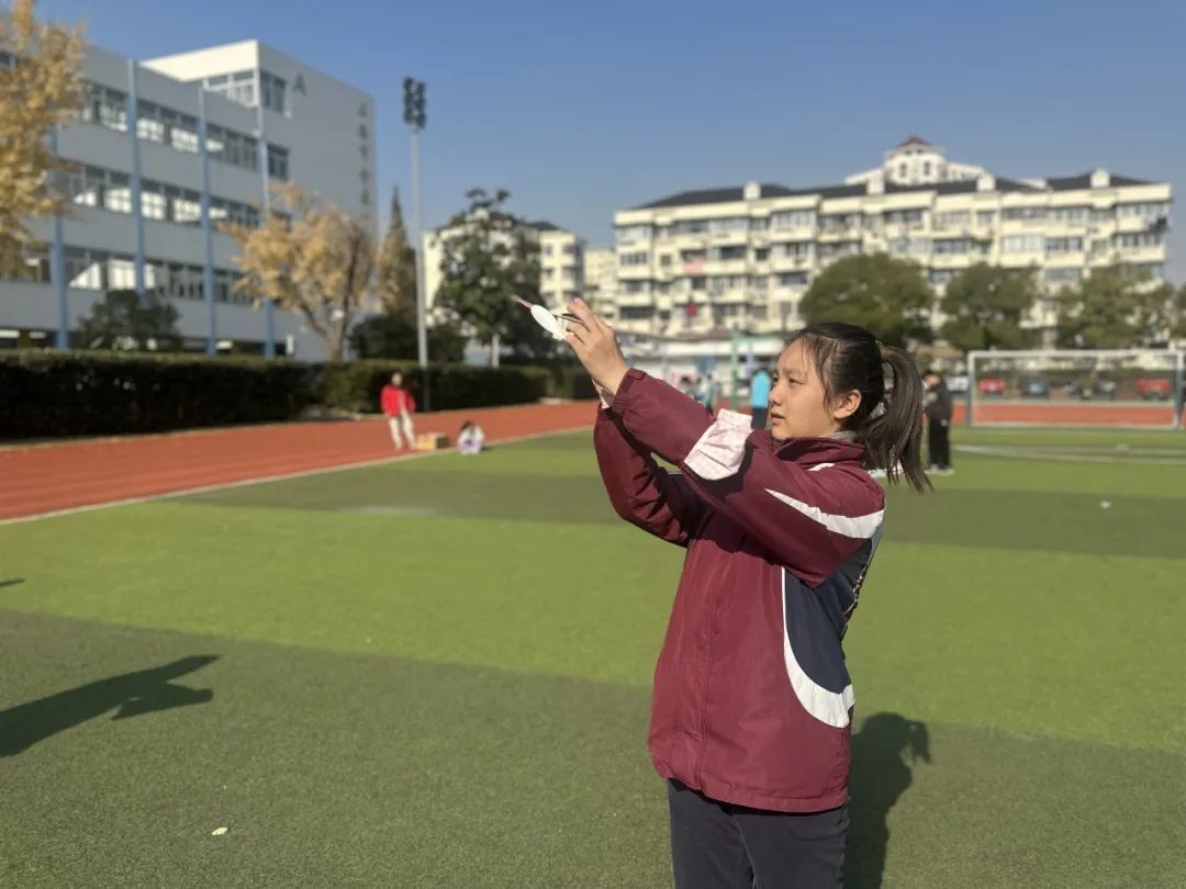 十一屆浪花杯中小學生模型大賽火熱開啟600餘名中小學生齊聚金鼎學校