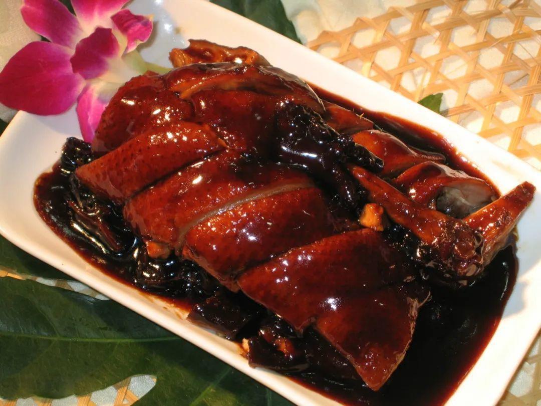 >上观号>上海黄浦>文章详情>记者了解到,拾味繁花·光明邨熟食礼盒优