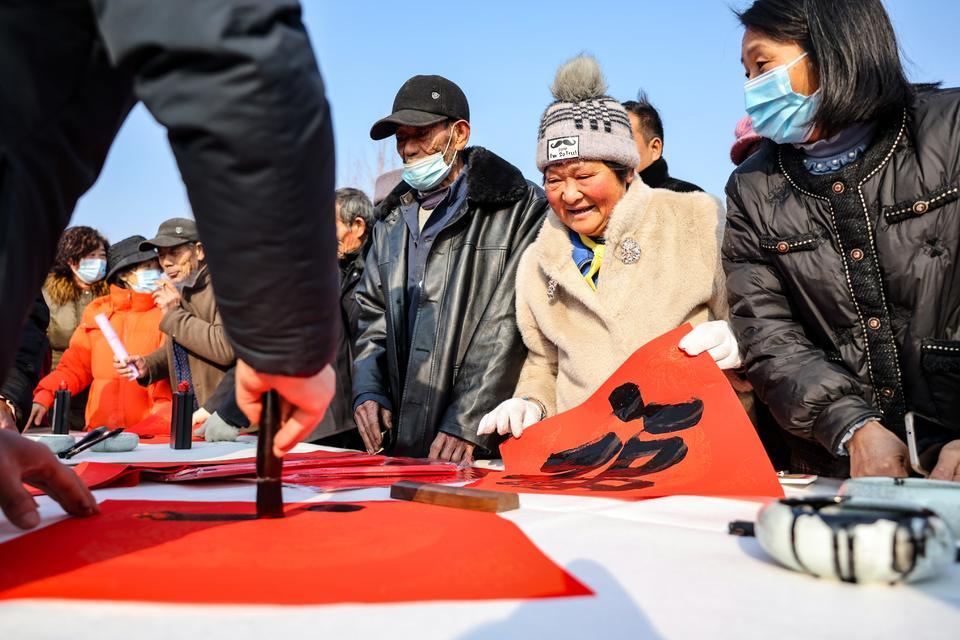 五莲县潮河大集腊月初一年味浓