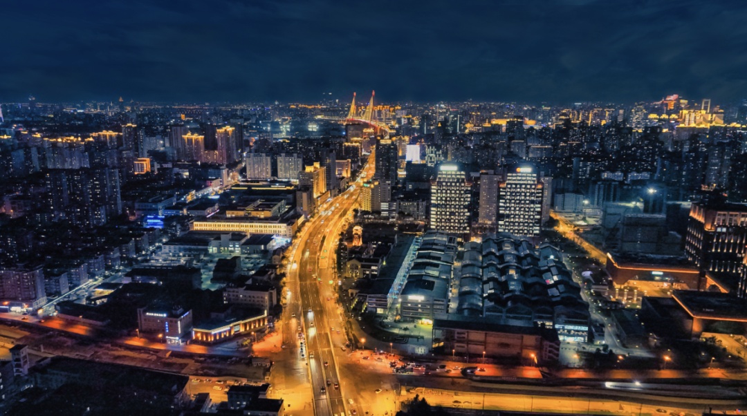内环高架路杨浦段夜景照明大变young一带四区打造特色夜间景观