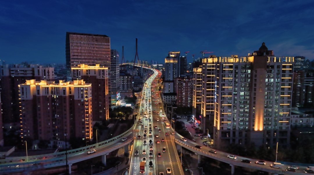 内环高架路杨浦段夜景照明大变young一带四区打造特色夜间景观