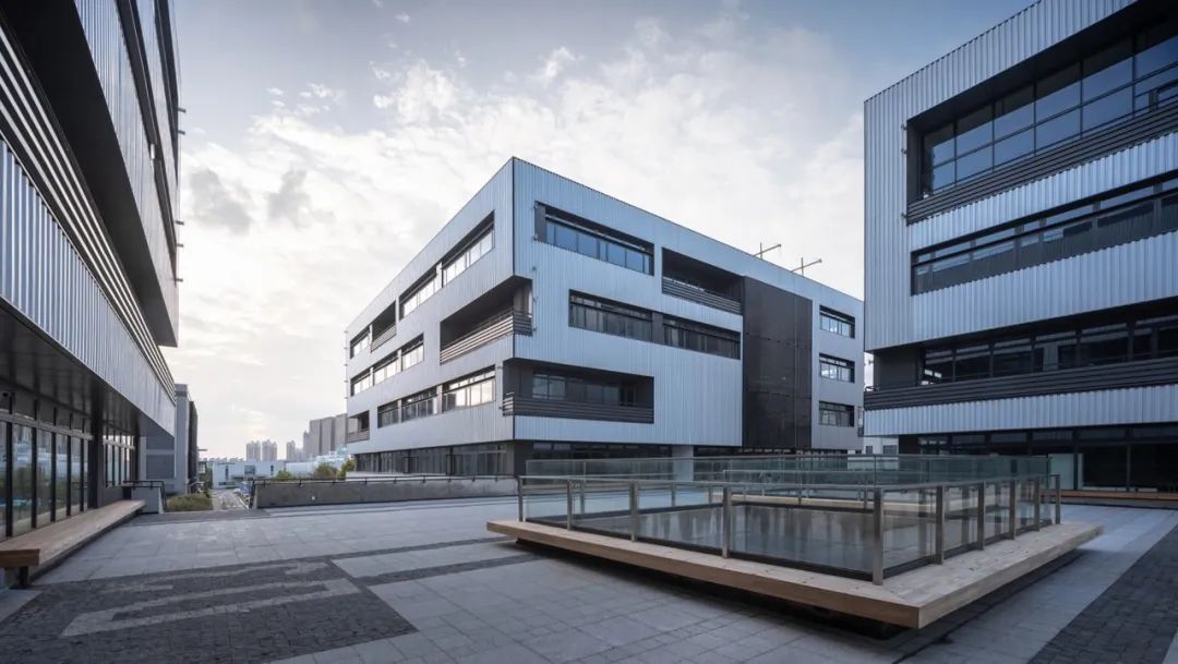 调研手记丨洞泾镇走出办公室想法子走进园区开方子