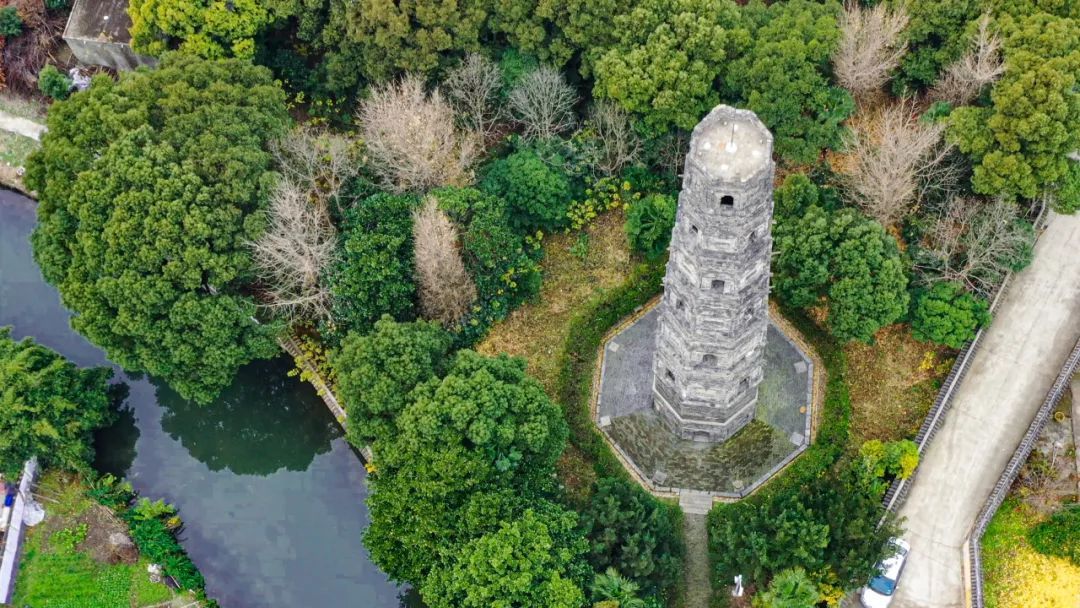 他表示,6000年前青浦的史前文明非常發達,青浦留存的崧澤遺址,福泉山