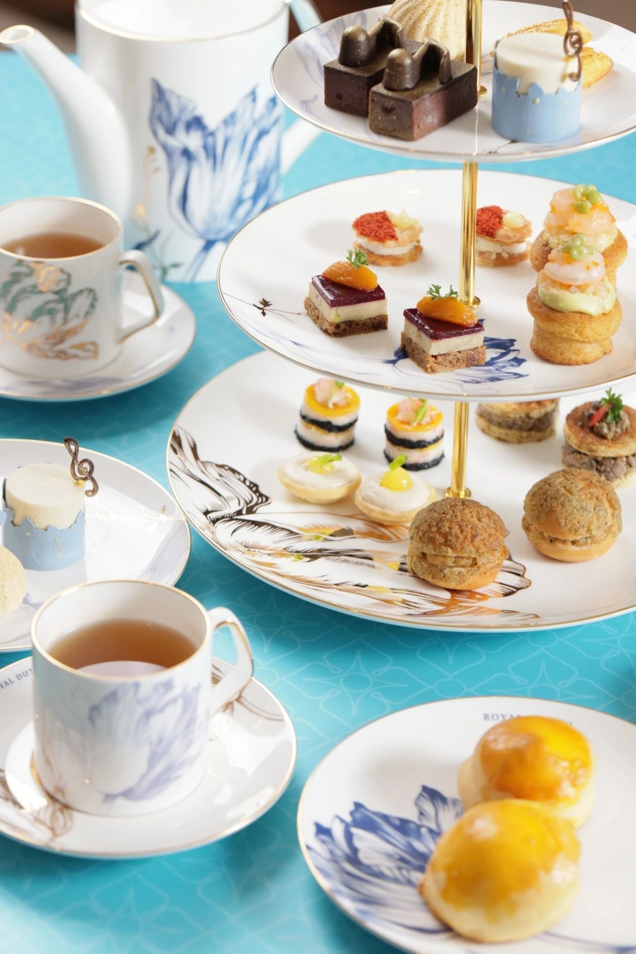 3月「海上蓝」下午茶,剧场里的甜蜜,浪漫永不缺席!_上观新闻