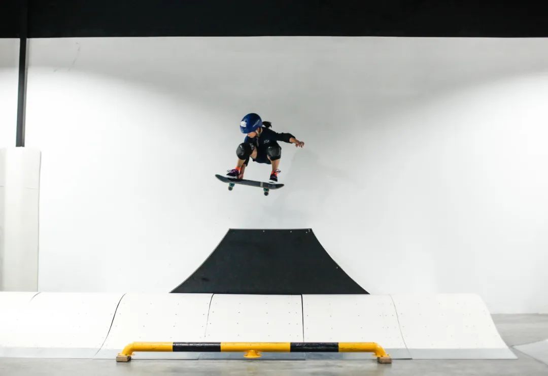 招募半小时学会滑板0基础也能来