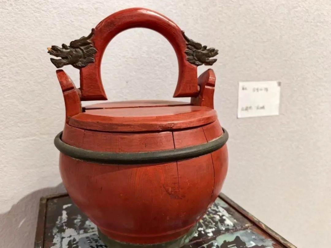 金山这个龙主题藏品展昨日开展