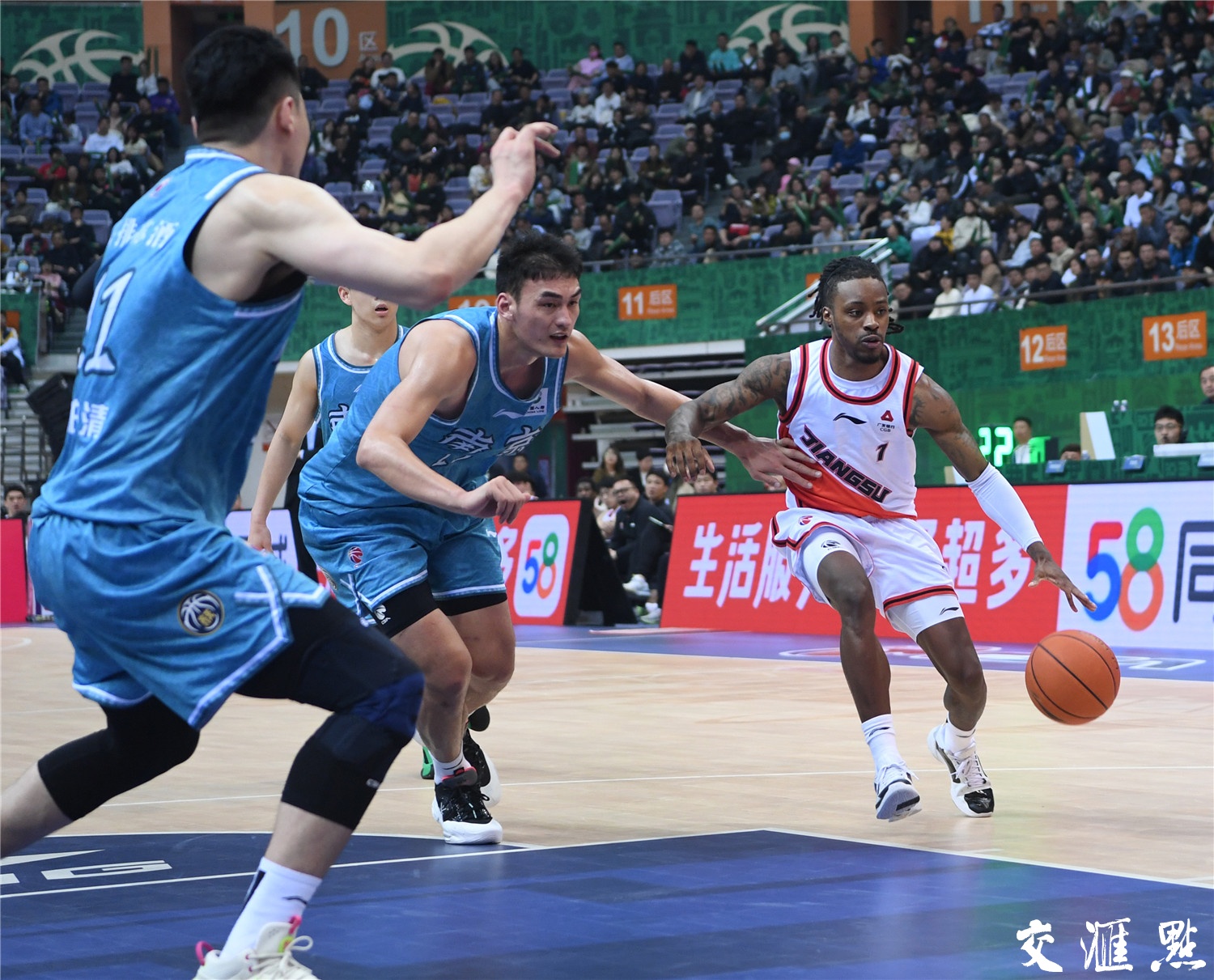 江苏德比南京头排苏酒队以9579胜江苏肯帝亚队