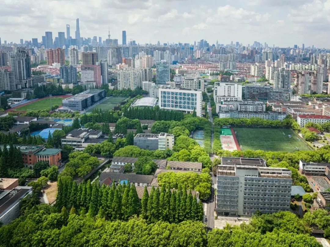 明天开始同济大学四平路校区恢复免预约刷证进校