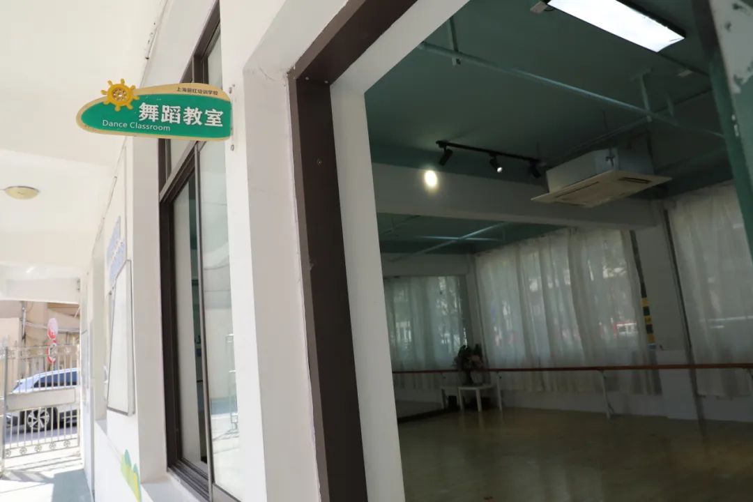 白天上班晚上学艺大家为啥都抢着上夜校