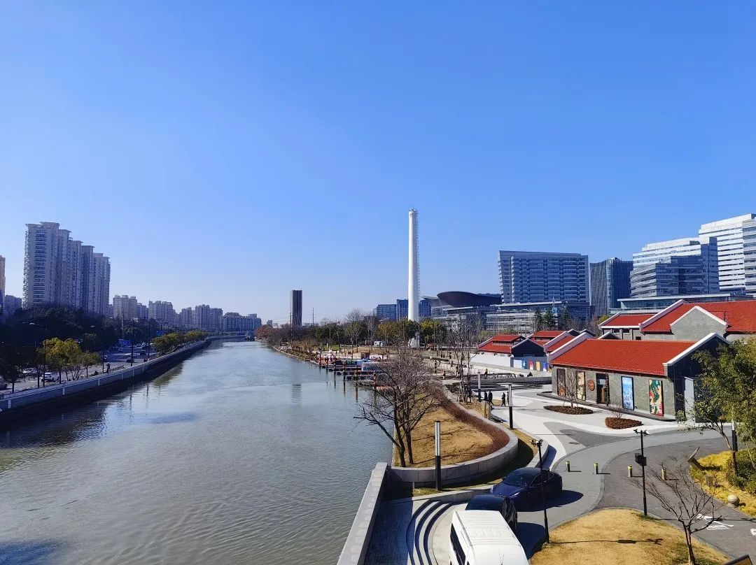 春暖花开来一场半马苏河公园citywalk