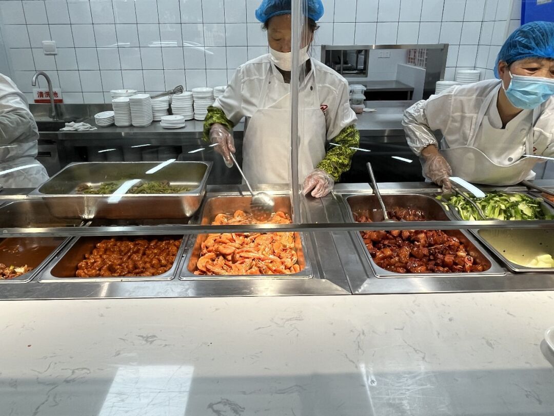 闵行这家社区食堂完成升级12日起试营业最低8折还有10元套餐