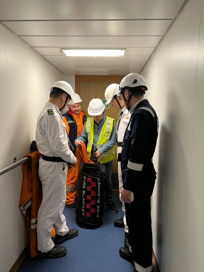 输出浦东方案浦东海事为开拓者1号开展安全体检