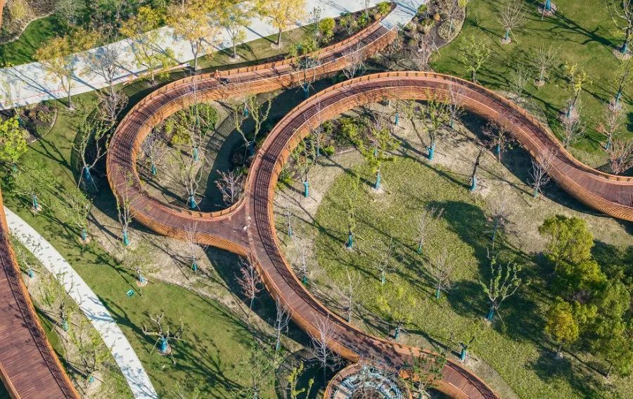 新晋遛娃胜地快来西岸自然艺术公园打卡吧