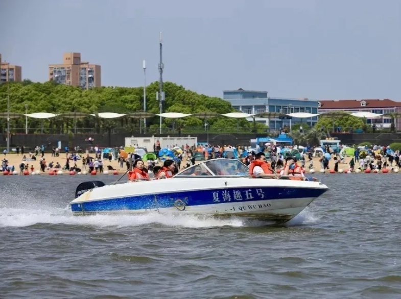 金山城市沙滩国际音乐烟花秀如约而至今年的活动和亮点