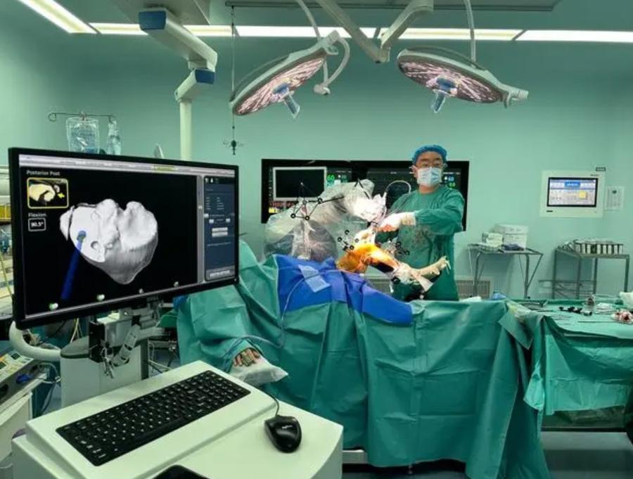 专访青大附院关节外科张海宁教授千余例机器人手术操作领航学科智慧化