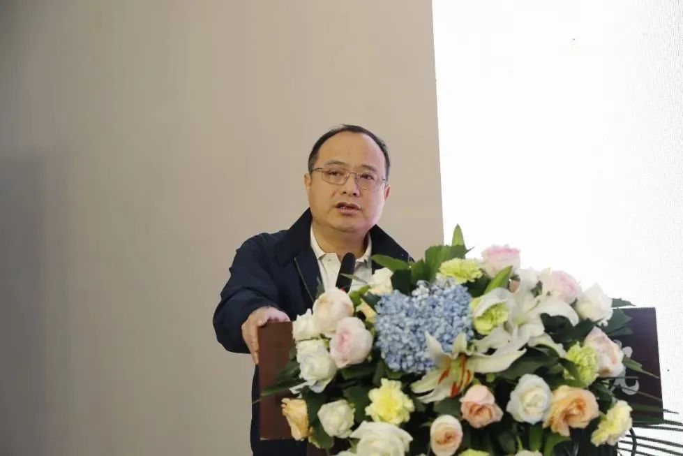 27年帮扶,共叙华兴情长|华山医院赴兴国共商医学教育发展