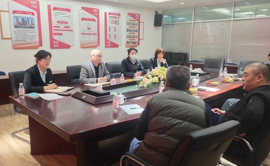 金都花园小区有个"红色议事厅",居民议事全过程商量,监督,跟进和反馈