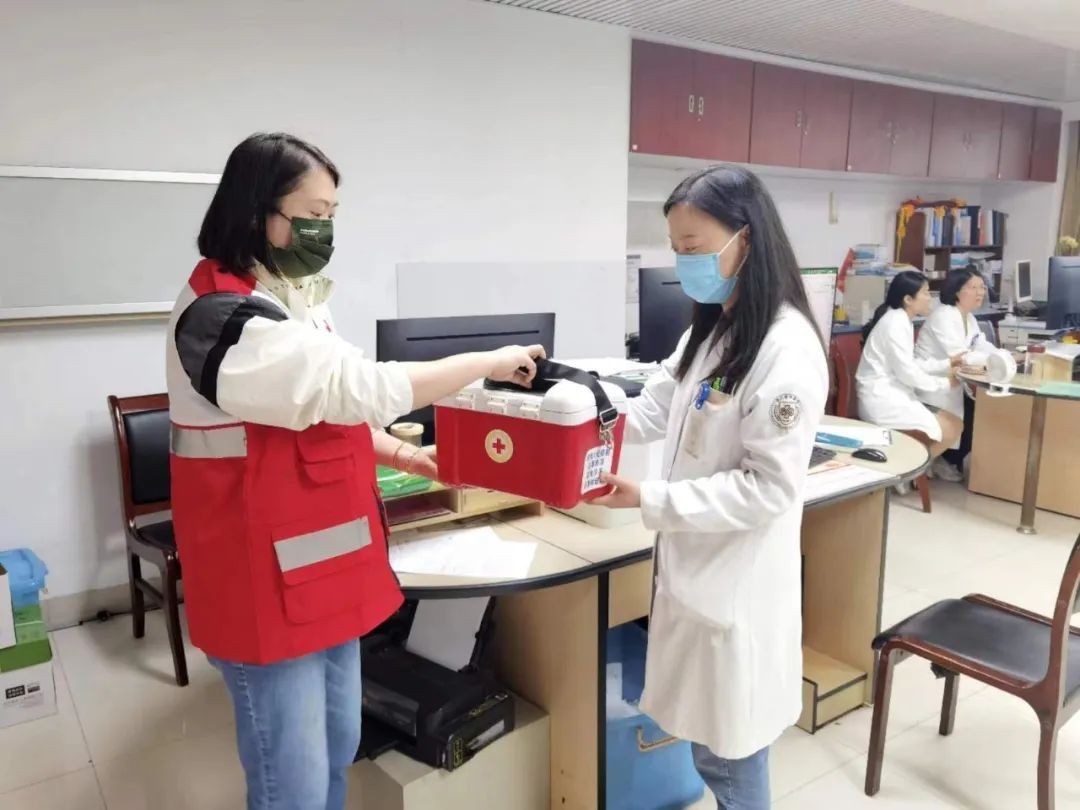 送去"生命火种"!松江首例残障人士造血干细胞捐献完成