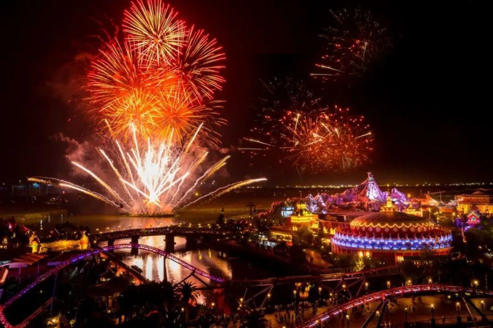 赏烟花,看虎鲸……上海海昌海洋公园带来耳目一新的出游体验