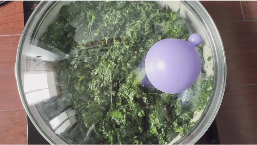 再也不怕蚊虫叮咬！教你自制清凉驱蚊艾叶薄荷膏，学起来→(图6)