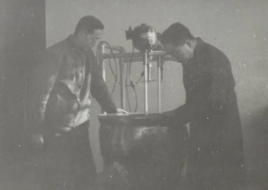 上海解放后,陈毅市长更是从军需民用的战略高度出发,提出必须尽快筹建