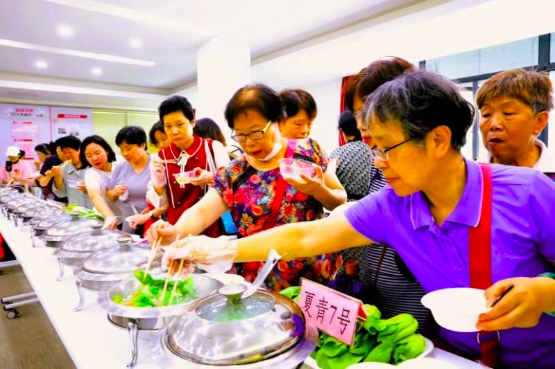 吴平作品《好味在凉城》而获得最具品味奖的《好味在凉城》也是吴 