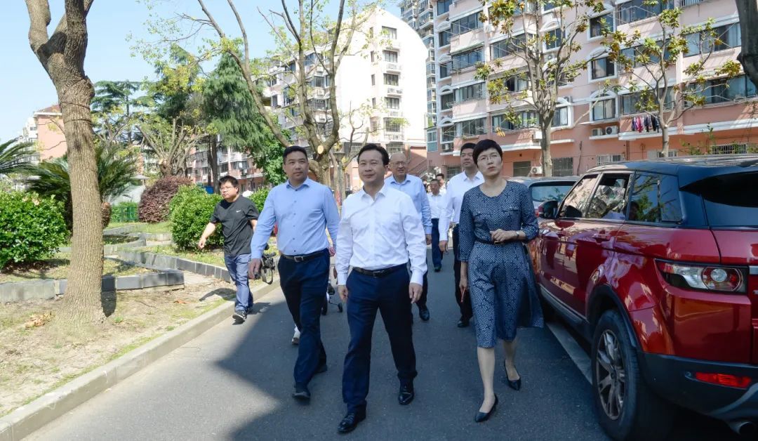 浦东新区领导检查生态环境保护和防汛防台工作