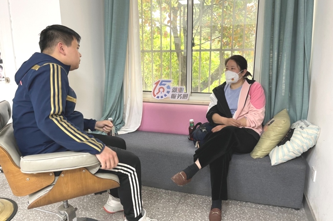 就业服务"杨"帆启航!持续打造曹杨人"家门口"的就业"加油站"