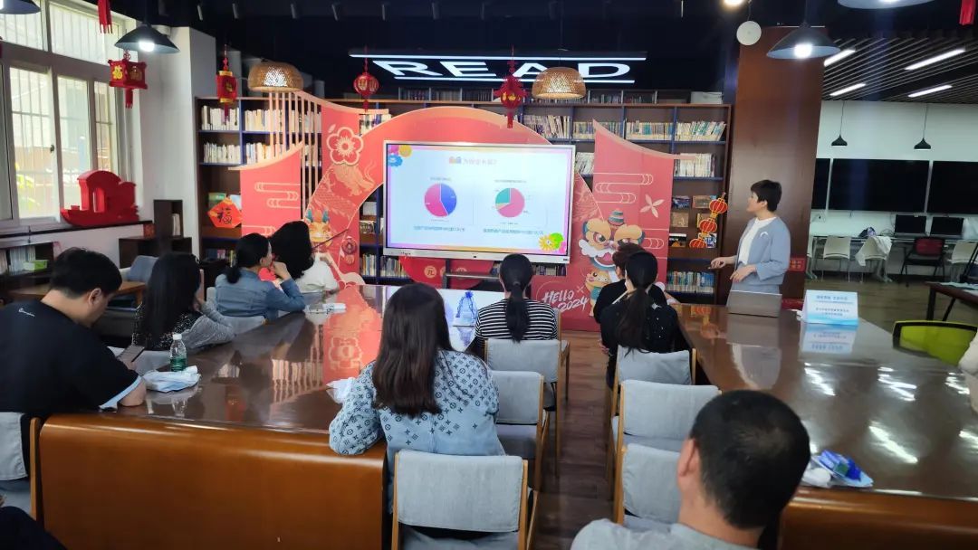 一起来青春战"痘"》复旦大学附属眼耳鼻喉科医院薛枫副主任医师