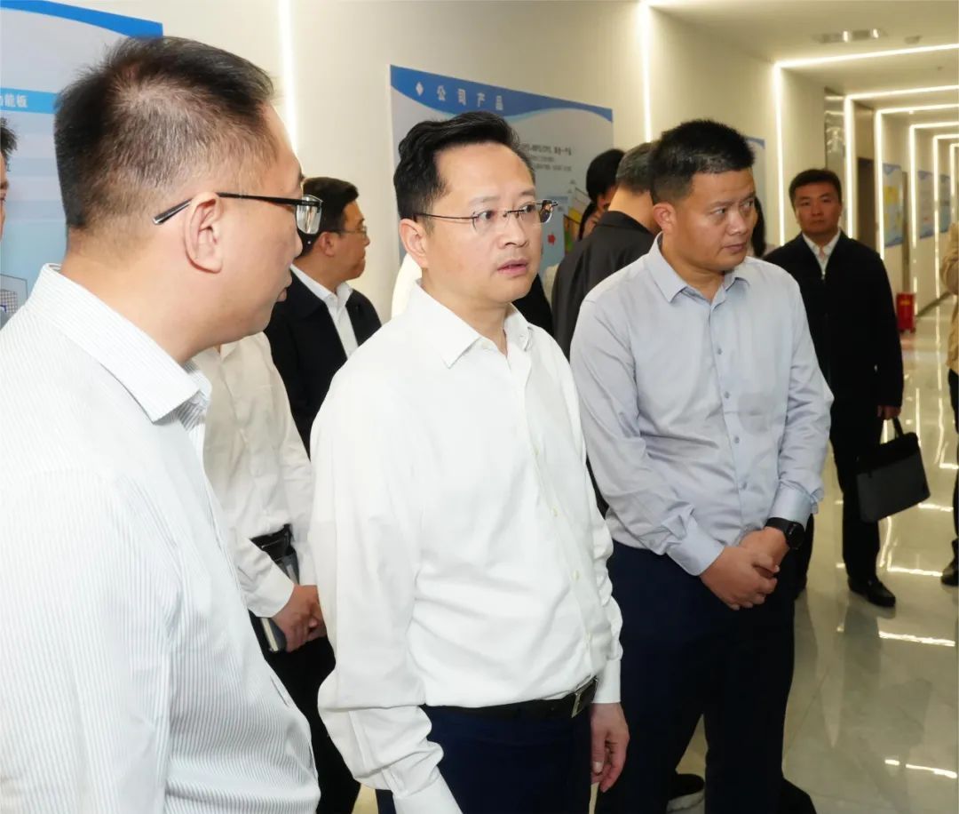 袁泉走访调研部分重点企业