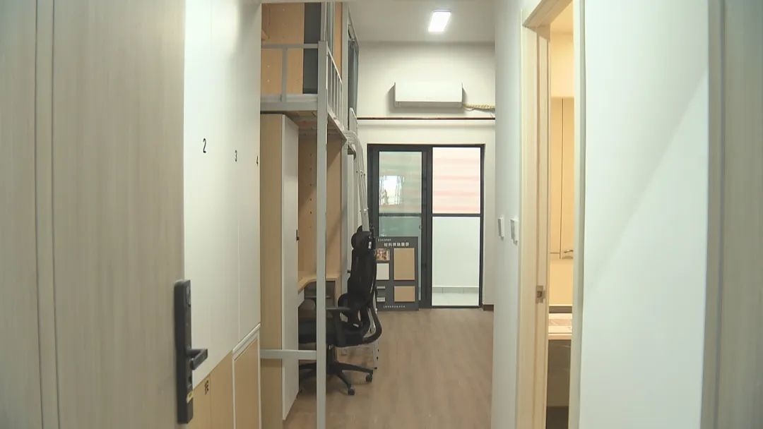 这所学校的扩建项目正持续推进,未来将打造智能宿舍!