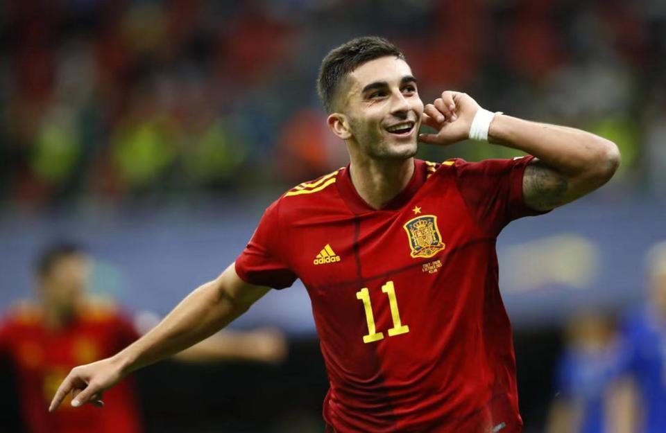 西班牙队主帅公布欧洲杯名单,闪耀的新星依旧是重要标签