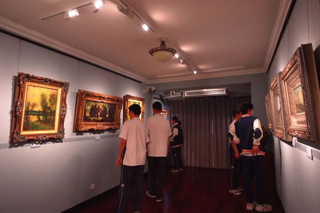 "辉煌岁月——梅尔尼科夫诞辰105周年纪念展"举行