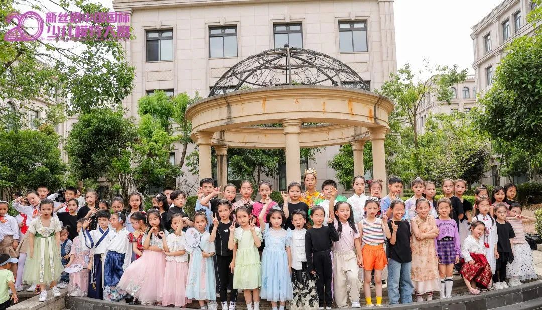 北京新丝路模特学校图片