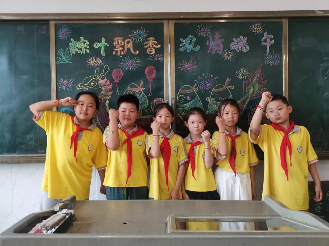 峄城区匡衡小学举办端午节主题活动