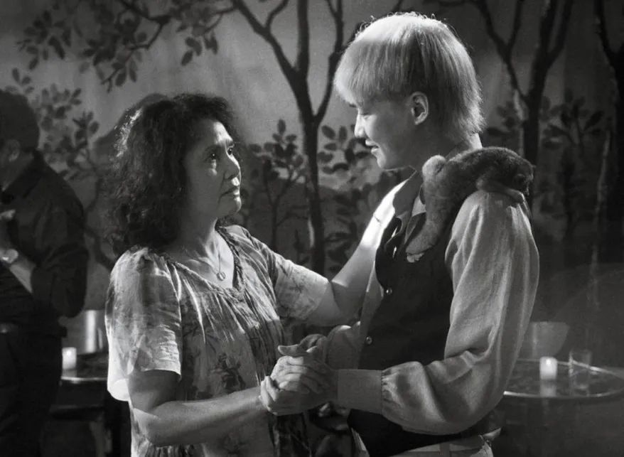 的长片《懒猴从不哭泣》则入围了今年的第74届柏林国际电影节全景单元