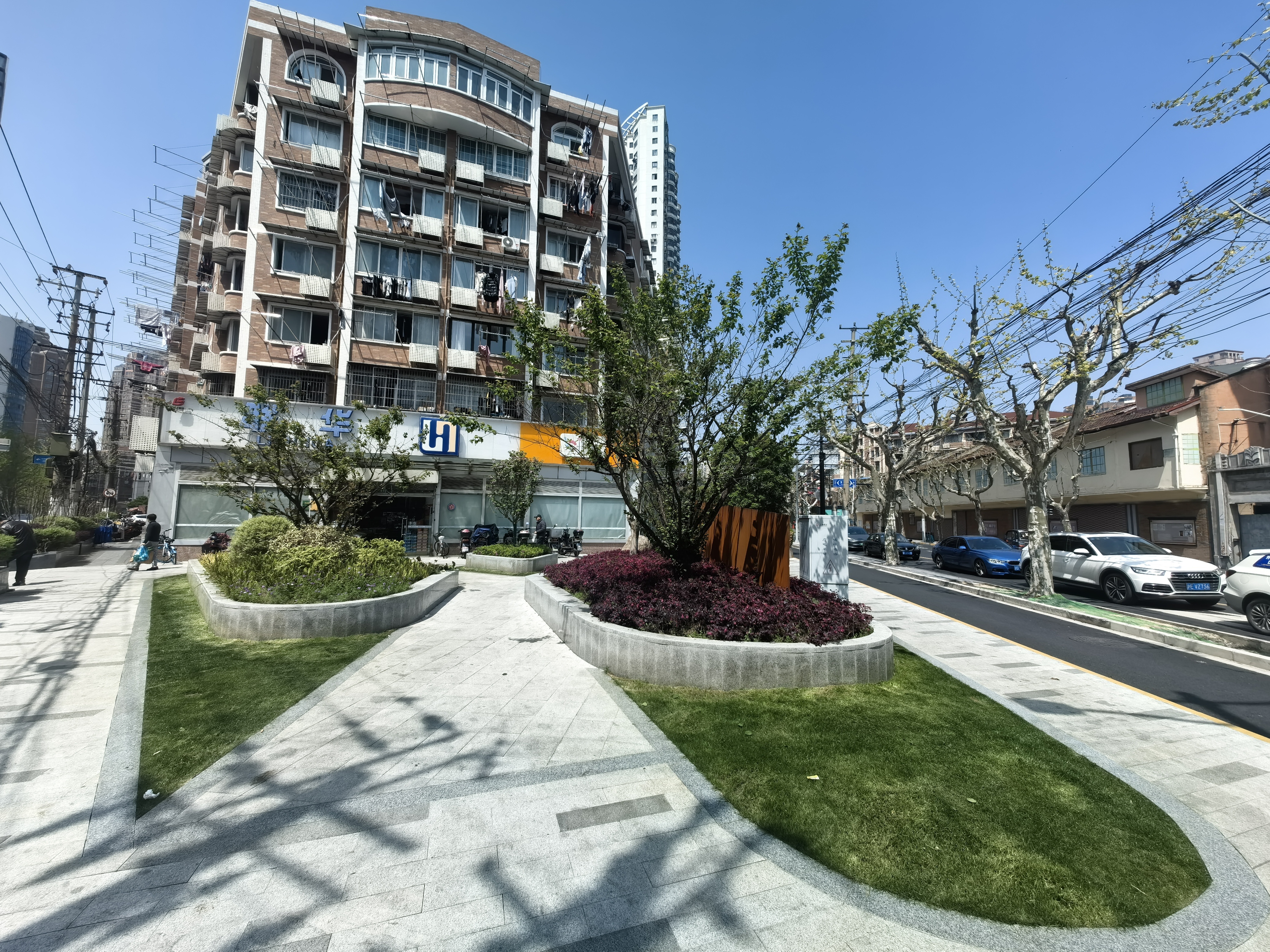 唤醒红色记忆, "沉睡"街角绿地焕发新活力