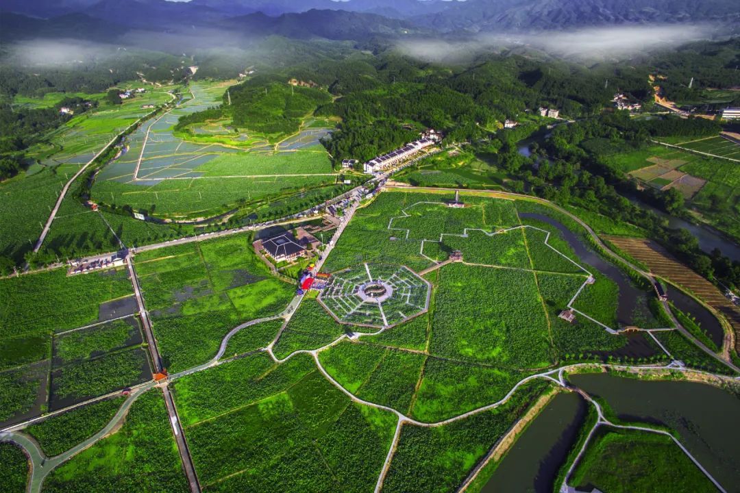 金铙山谢马苏梯田莲海二日游:修竹荷苑——闽江源生态旅游区(金铙山)