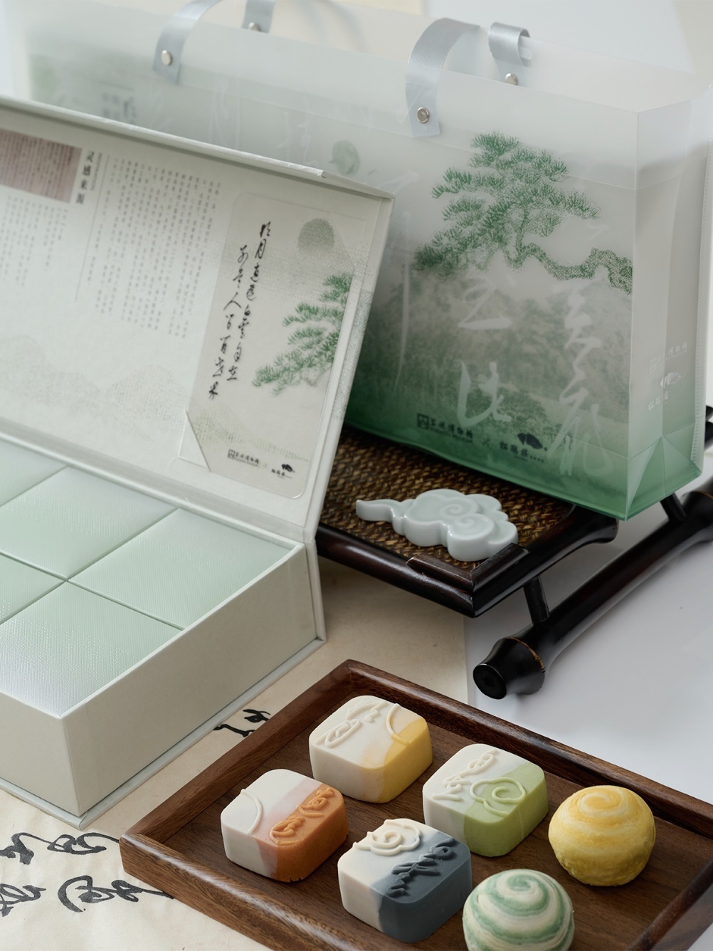 明月記 未使用品｜本・雑誌・漫画 