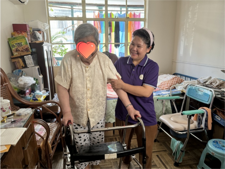 养老院用什么床把床位“搬进家”，老人可在家享受养老院服务！_https://www.jmylbn.com_新闻资讯_第2张