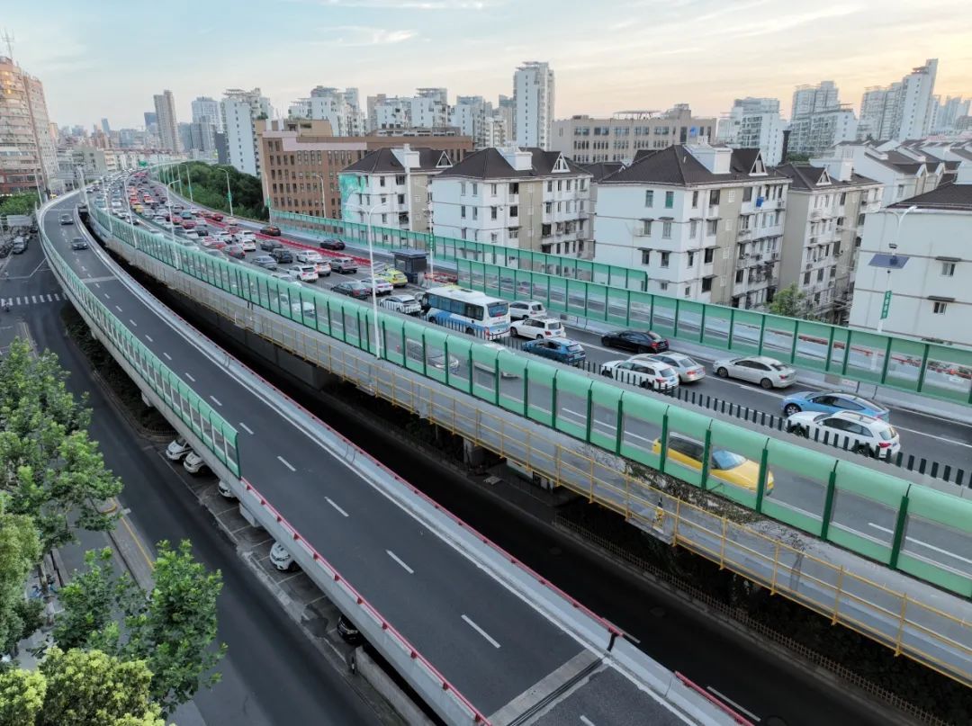 沪太路快速路图片